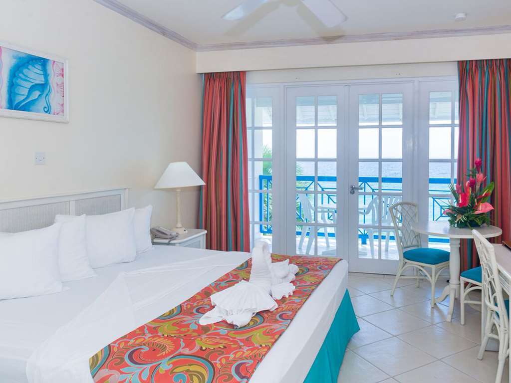 Rostrevor 3* Christchurch